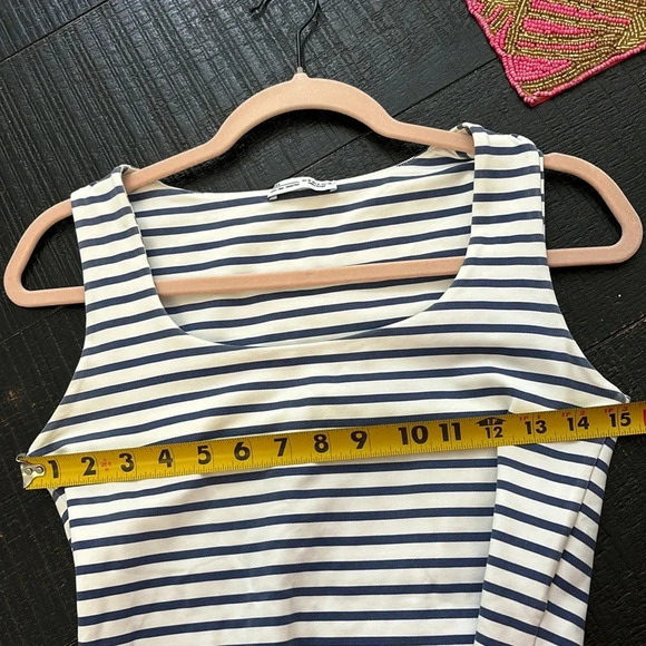 🎈4 LISTINGS FOR $20 Zara Navy Blue White Stripe Tank Top size Medium - Picture 6 of 10